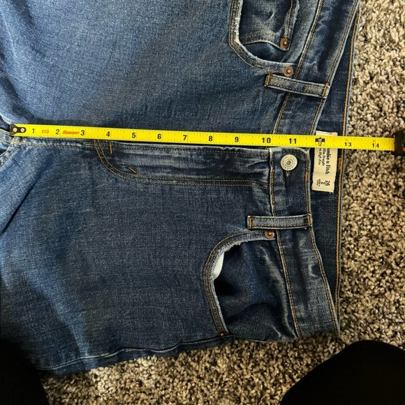 A&F The Slim Straight Ultra High Rise Curve Love Size 2 - Picture 4 of 6